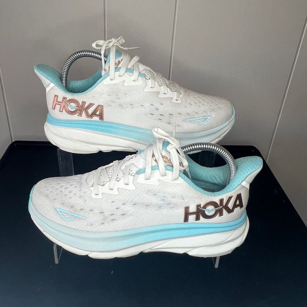 HOKA Clifton 9 Sneakers | 1127896 | Women's 7.5 B